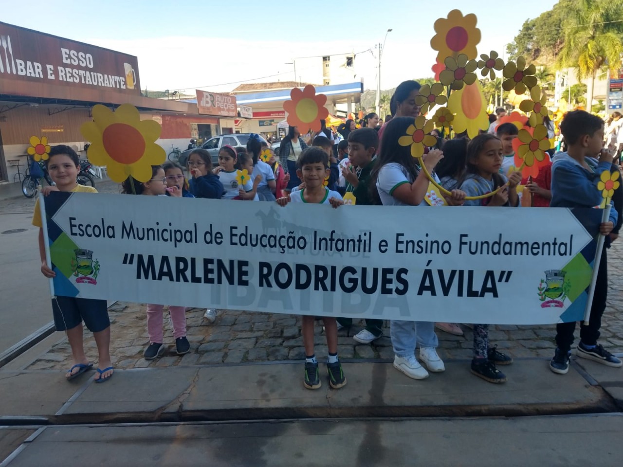 Ibatiba realiza caminhada de conscientização contra o abuso e a exploração sexual infanto-juvenil Ibatiba realiza caminhada de conscientização contra o abuso e a exploração sexual infanto-juvenil