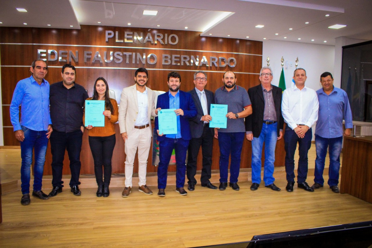 Vereadores aprovam projetos que autorizam implantação do Hospital Público Municipal de Ibatiba Vereadores aprovam projetos que autorizam implantação do Hospital Público Municipal de Ibatiba