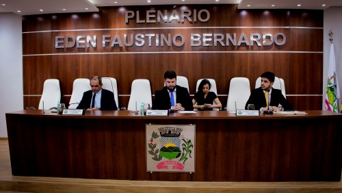 Câmara de Ibatiba realiza 17ª Sessão Ordinária Câmara de Ibatiba realiza 17ª Sessão Ordinária