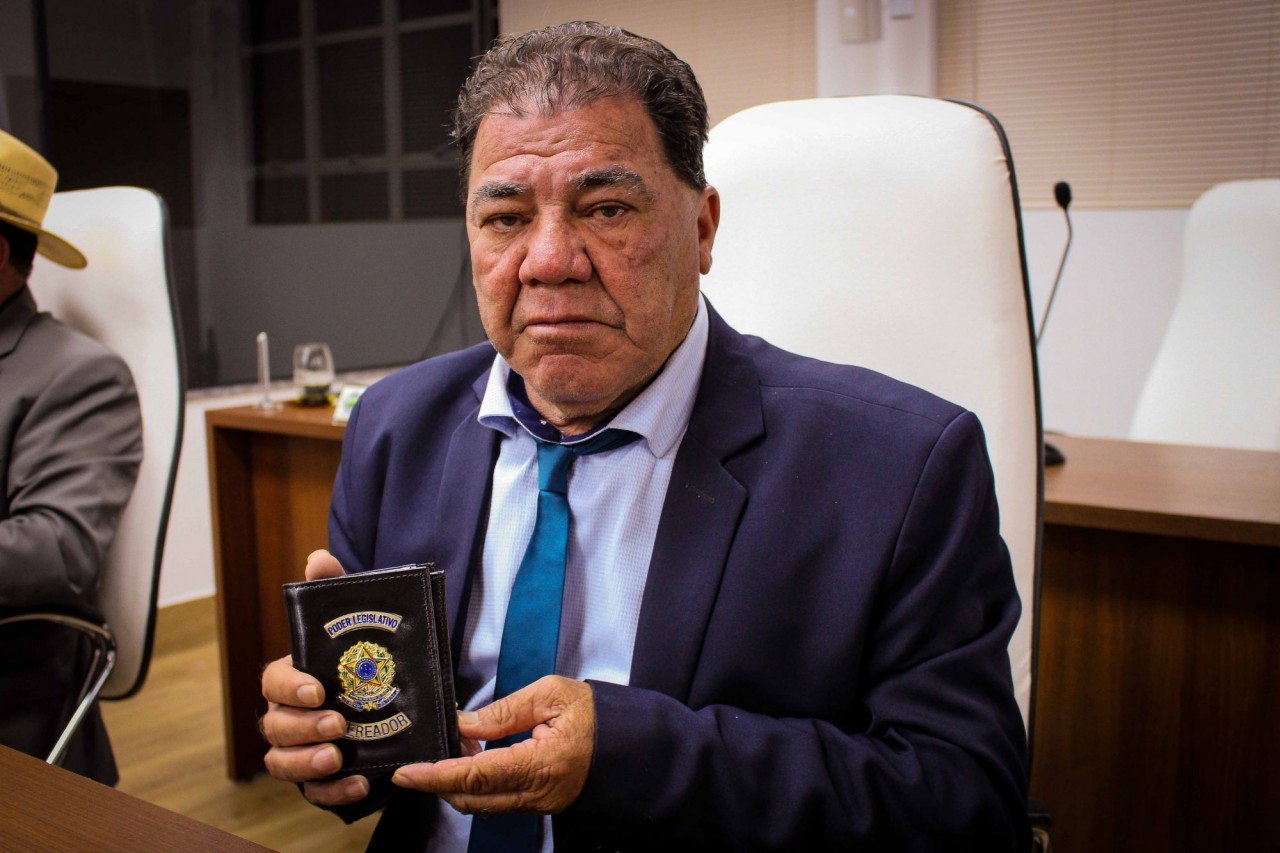 Tribuna: vereador Jango cobra recuperação das estradas após intensas chuvas Tribuna: vereador Jango cobra recuperação das estradas após intensas chuvas