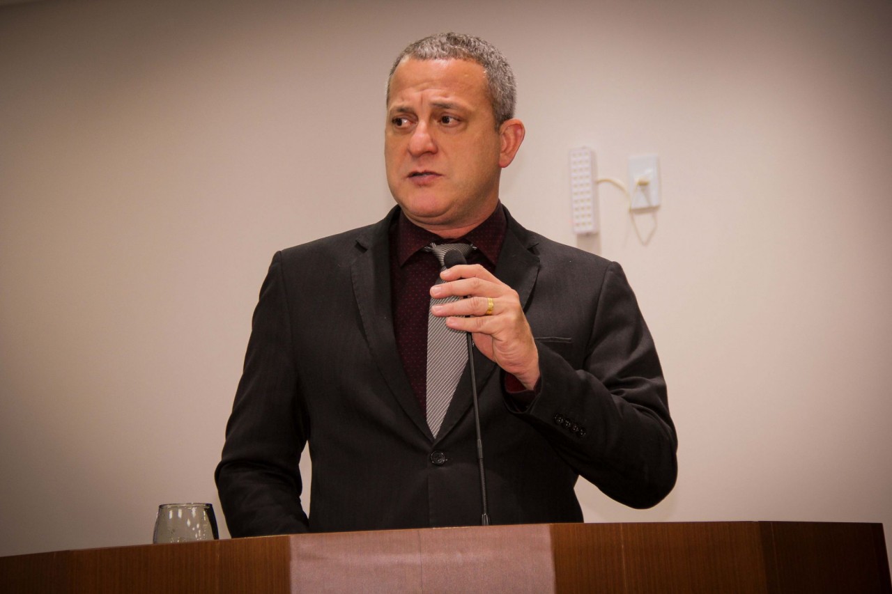 Tribuna: Leonardo David de Carvalho destaca compromisso de atuação dos vereadores Tribuna: Leonardo David de Carvalho destaca compromisso de atuação dos vereadores