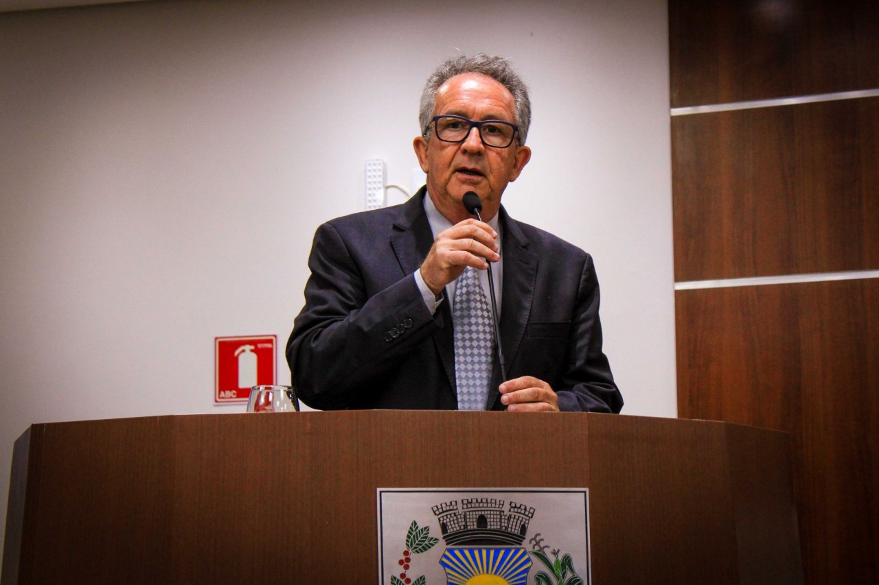 Silvio do Barateiro solicitou agilidade na realização de indicações de serviços ao Poder Executivo Silvio do Barateiro solicitou agilidade na realização de indicações de serviços ao Poder Executivo