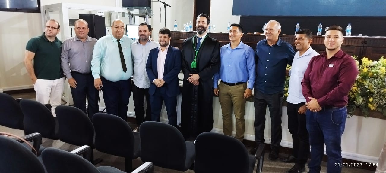 Câmara participa de sessão especial do Tribunal de Contas do ES Câmara participa de sessão especial do Tribunal de Contas do ES