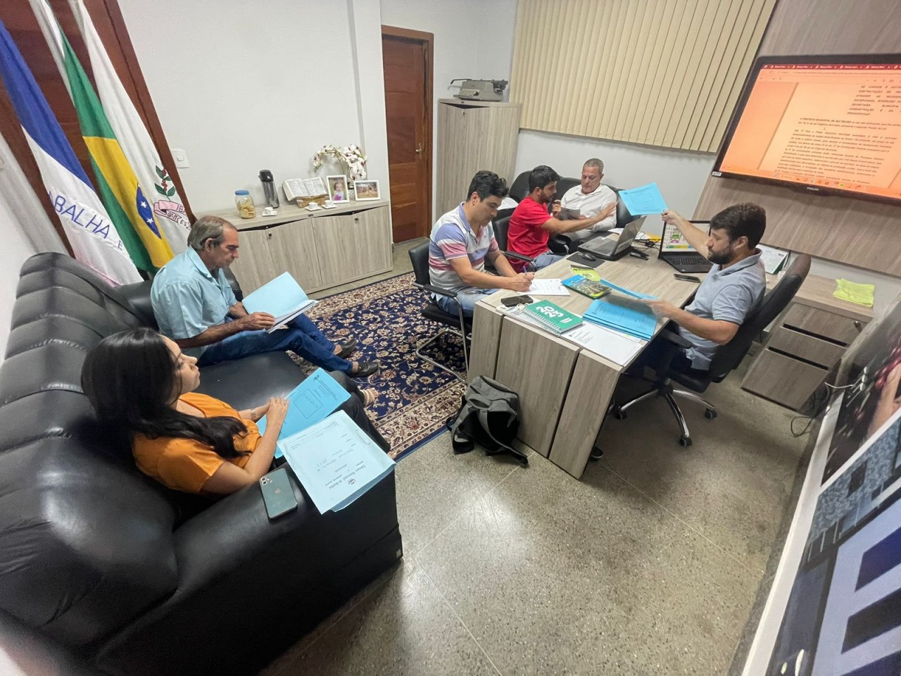 Comissões reúnem para análise das contas do Poder Executivo Comissões reúnem para análise das contas do Poder Executivo