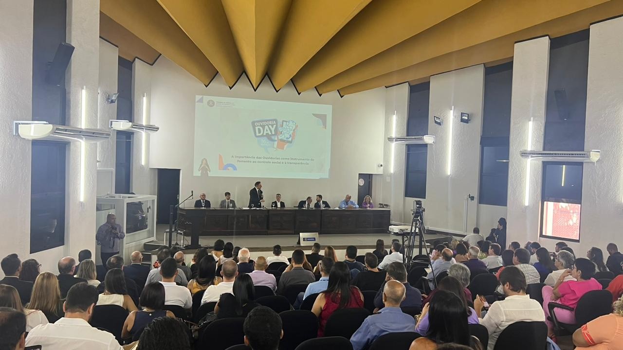 Ouvidoria Day: Vereadores participam de evento do TCEES Ouvidoria Day: Vereadores participam de evento do TCEES