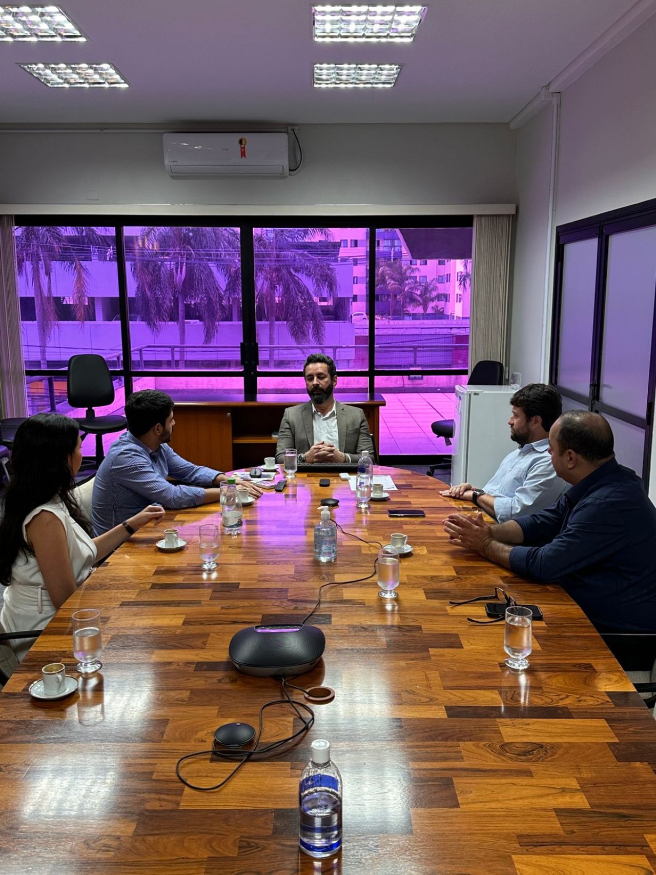 Vereadores participam de reunião no Tribunal de Contas Vereadores participam de reunião no Tribunal de Contas