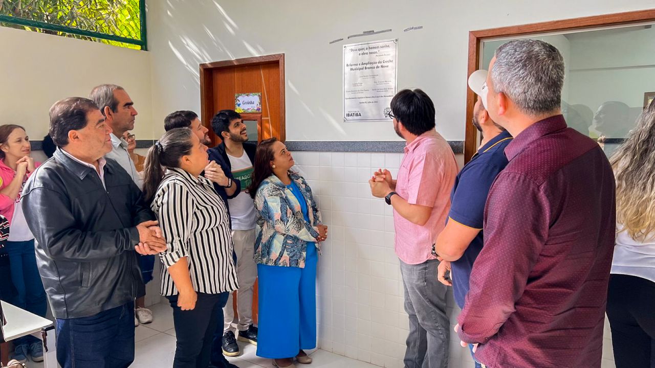 Vereadores participam da entrega de ampliação de duas creches Vereadores participam da entrega de ampliação de duas creches