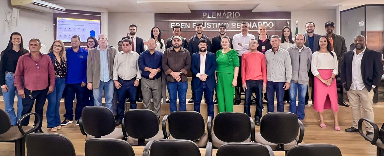 Vereadores participam de Reunião de Apresentação sobre o Parecer Prévio do Tribunal de Contas Vereadores participam de Reunião de Apresentação sobre o Parecer Prévio do Tribunal de Contas
