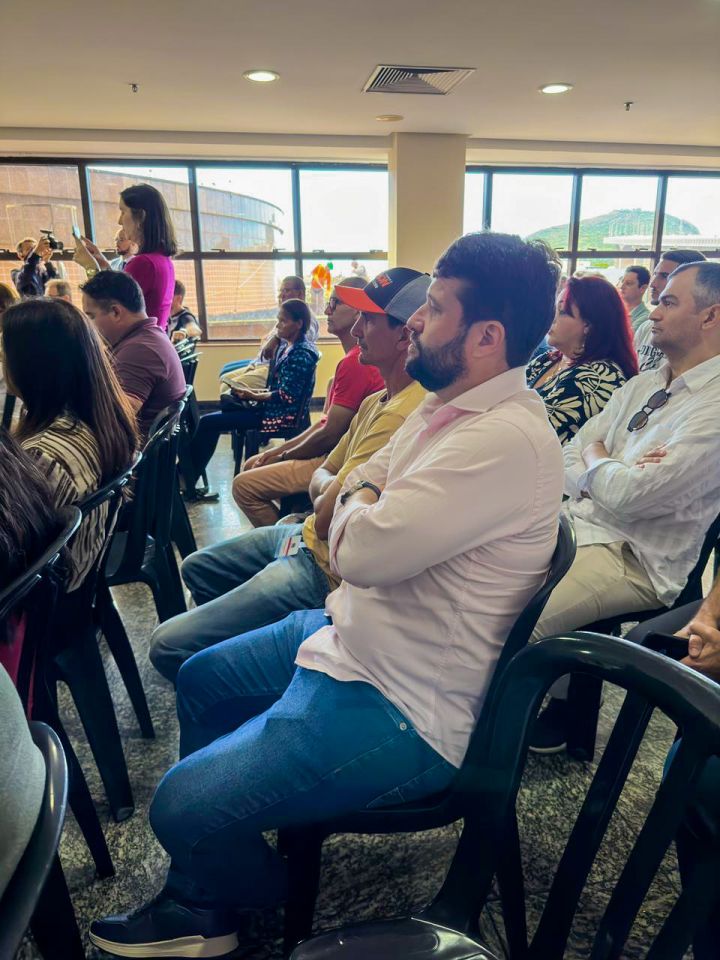 Município de Ibatiba participa de encontro sobre arranjos produtivos para produtores rurais Município de Ibatiba participa de encontro sobre arranjos produtivos para produtores rurais