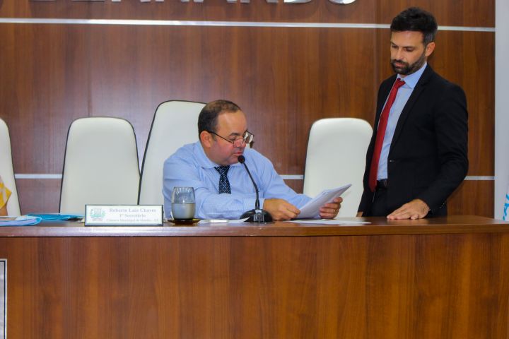 Vereadores aprovam criação do Dia Municipal da Trabalhadora Rural e a alteração do Plano Plurianual Vereadores aprovam criação do Dia Municipal da Trabalhadora Rural e a alteração do Plano Plurianual