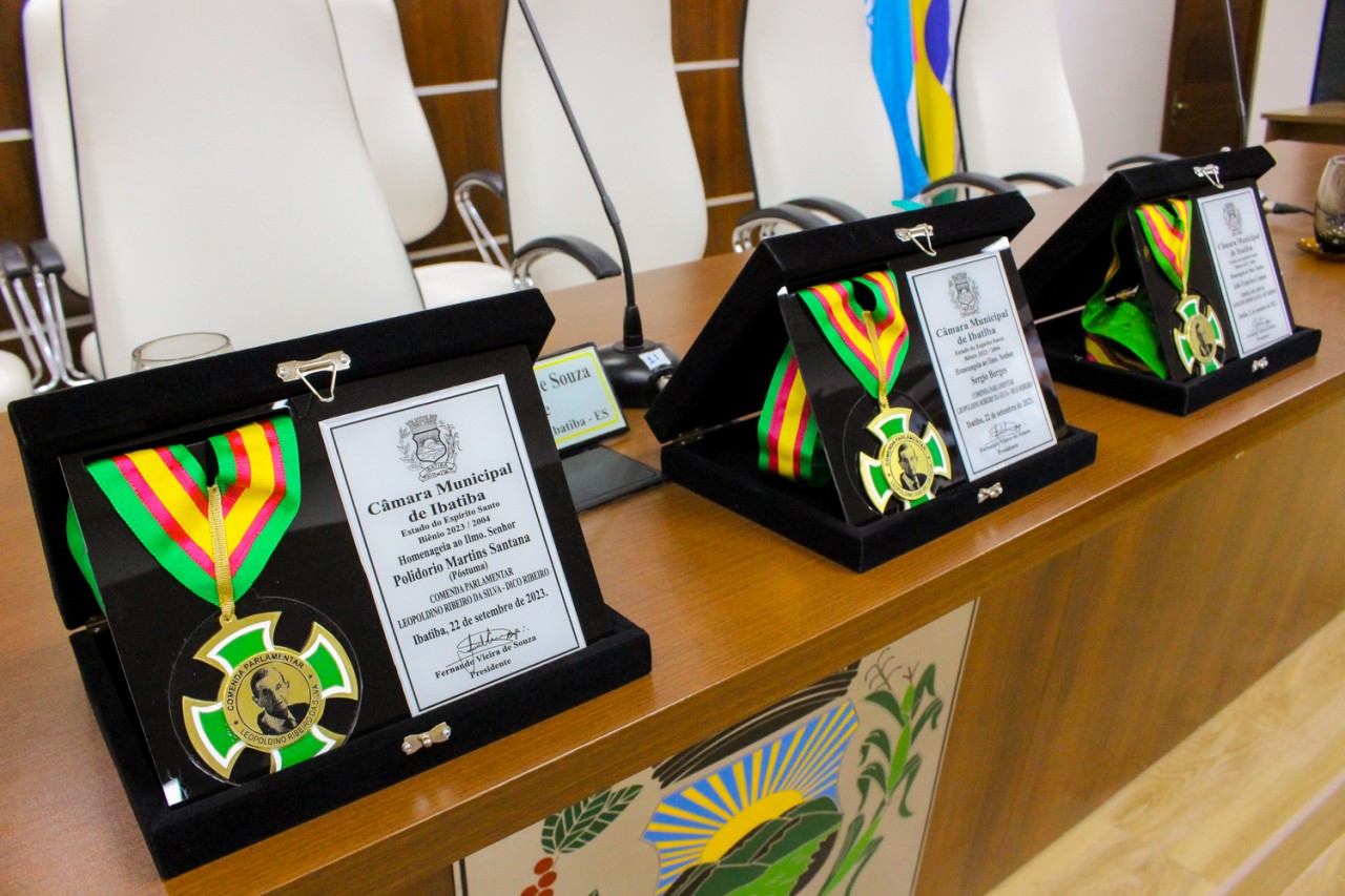 Tropeiros são homenageados com honraria na Câmara Municipal Tropeiros são homenageados com honraria na Câmara Municipal