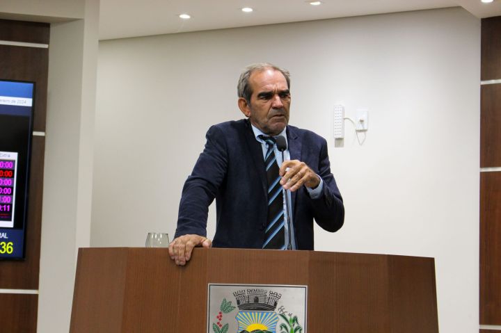 Câmara Municipal aprova benefícios para profissionais da Educação e agentes públicos Câmara Municipal aprova benefícios para profissionais da Educação e agentes públicos