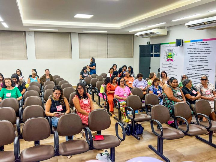 Câmara Municipal mobiliza mulheres para Conferência de políticas públicas Câmara Municipal mobiliza mulheres para Conferência de políticas públicas