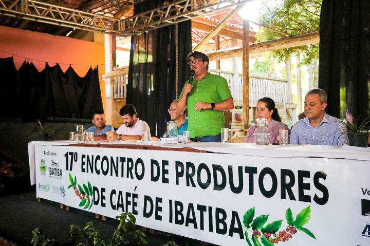 Novas Tecnologias são destaques durante 17º Encontro de Produtores de Café de Ibatiba Novas Tecnologias são destaques durante 17º Encontro de Produtores de Café de Ibatiba