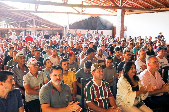 Novas Tecnologias são destaques durante 17º Encontro de Produtores de Café de Ibatiba Novas Tecnologias são destaques durante 17º Encontro de Produtores de Café de Ibatiba