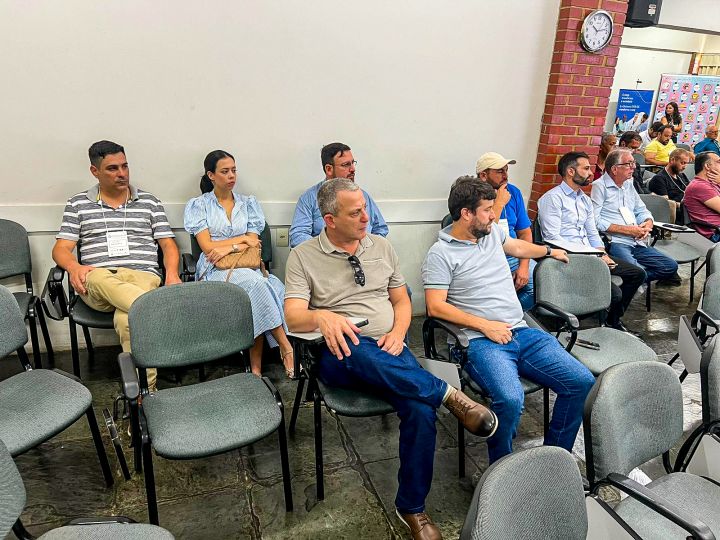 Vereadores de Ibatiba participam do VI Congresso Estadual de Vereadores Vereadores de Ibatiba participam do VI Congresso Estadual de Vereadores