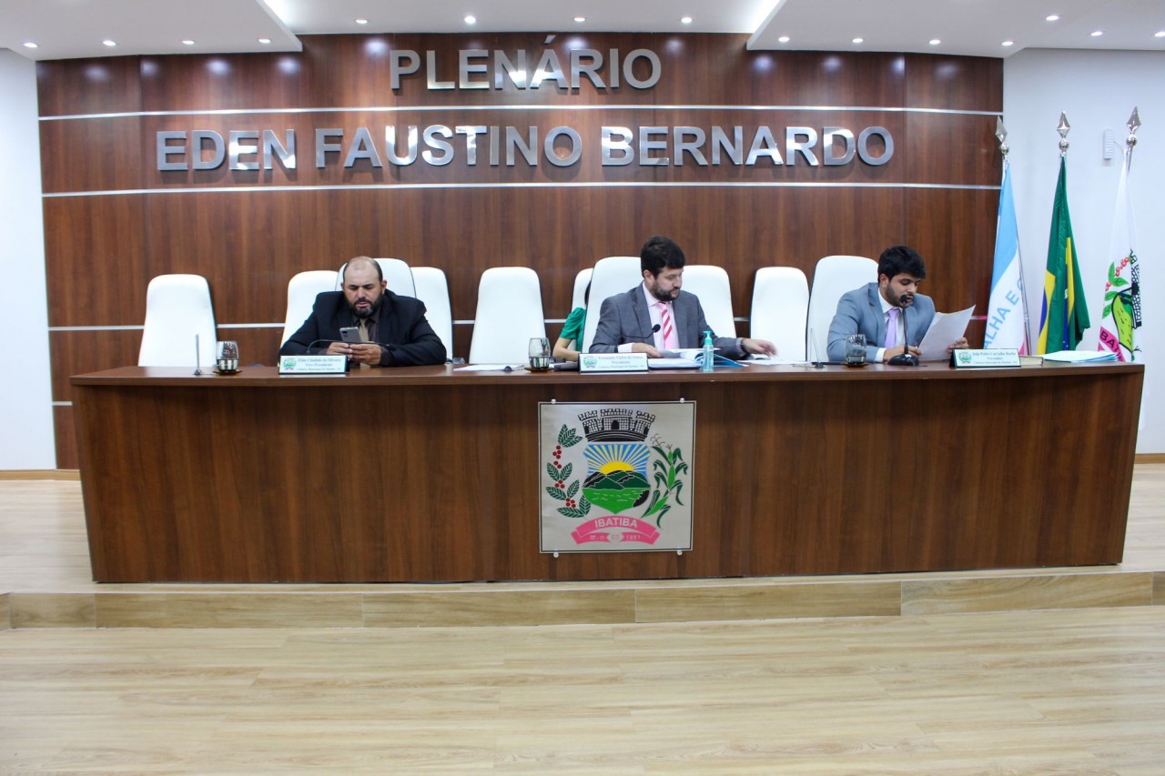Vereadores aprovam três projetos durante 3ª Sessão Ordinária Vereadores aprovam três projetos durante 3ª Sessão Ordinária