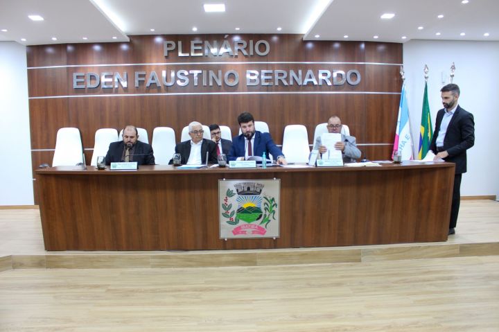 Vereadores aprovam um projeto e diversos requerimentos na Sessão Ordinária do dia 11 Vereadores aprovam um projeto e diversos requerimentos na Sessão Ordinária do dia 11
