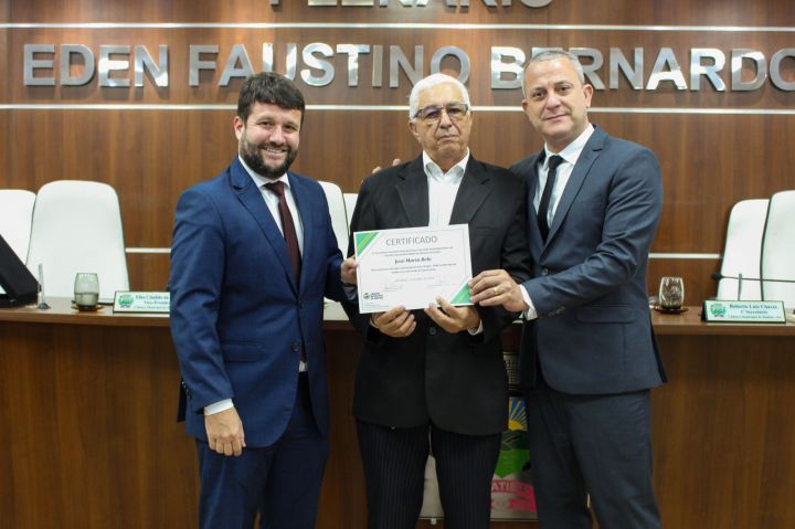 Vereadores aprovam um projeto e diversos requerimentos na Sessão Ordinária do dia 11 Vereadores aprovam um projeto e diversos requerimentos na Sessão Ordinária do dia 11