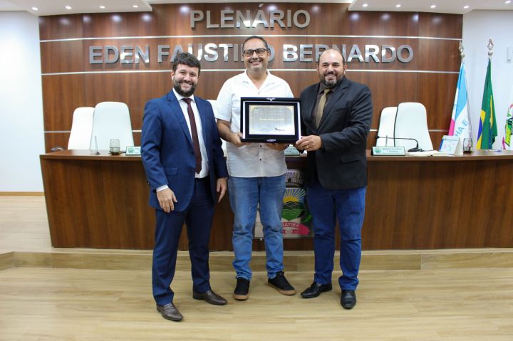Vereadores aprovam um projeto e diversos requerimentos na Sessão Ordinária do dia 11 Vereadores aprovam um projeto e diversos requerimentos na Sessão Ordinária do dia 11