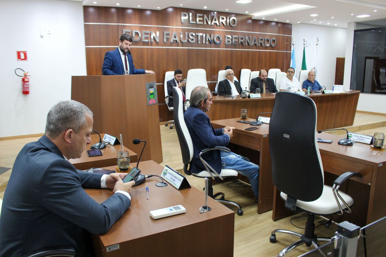 Vereadores aprovam um projeto e diversos requerimentos na Sessão Ordinária do dia 11 Vereadores aprovam um projeto e diversos requerimentos na Sessão Ordinária do dia 11