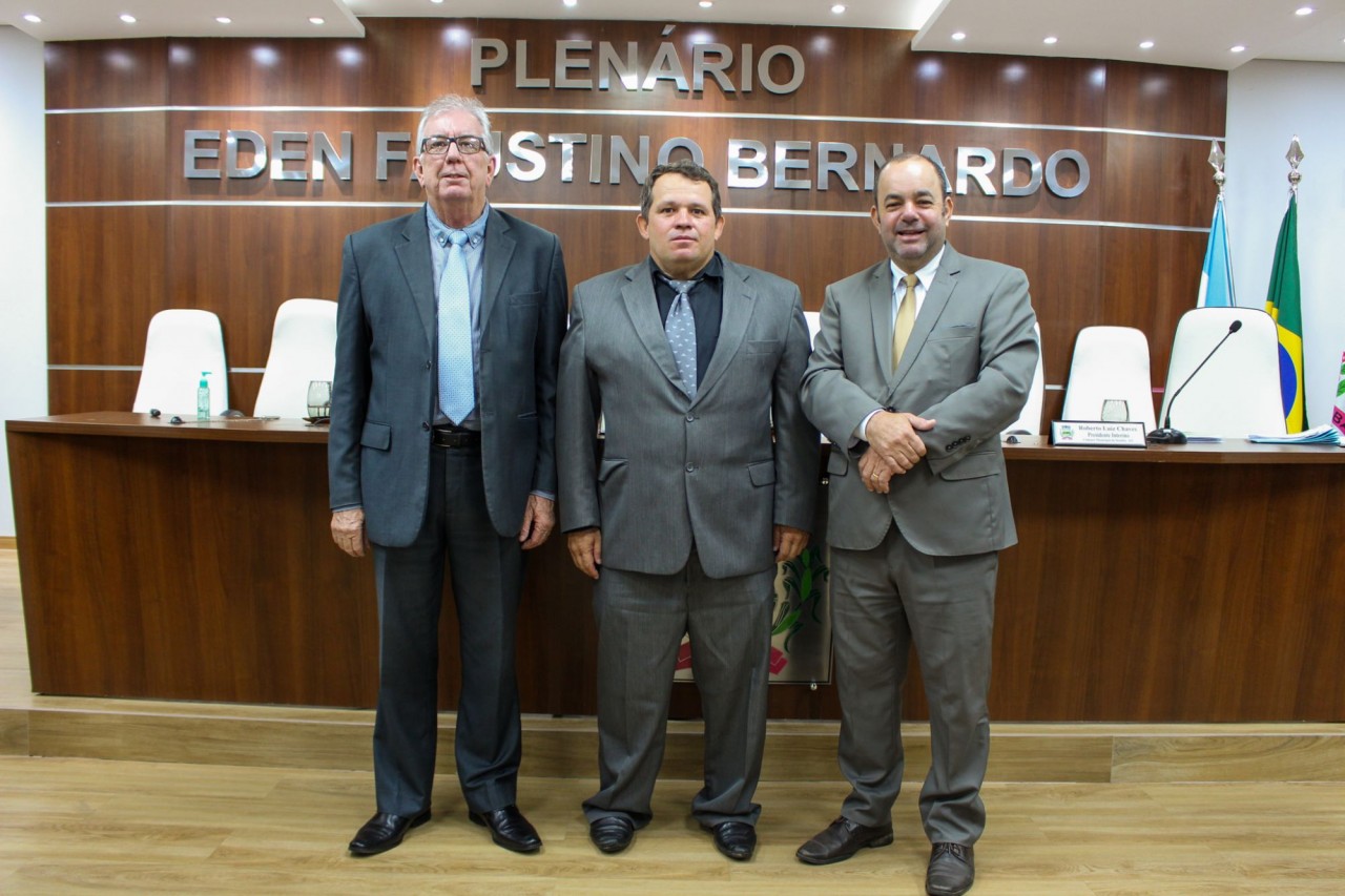 Presidente e Vice-presidente são escolhidos para mesa diretora da Câmara de Ibatiba Presidente e Vice-presidente são escolhidos para mesa diretora da Câmara de Ibatiba