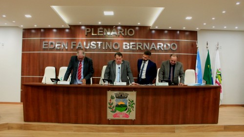 Expediente | 19ª Sessão Ordinária de 2024 Expediente | 19ª Sessão Ordinária de 2024
