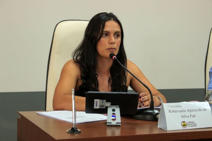 Câmara Municipal aprova projeto de contratação temporária para a Educação Câmara Municipal aprova projeto de contratação temporária para a Educação