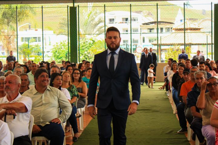 Vereadores eleitos são empossados em Ibatiba Vereadores eleitos são empossados em Ibatiba