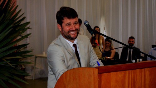 Discurso do ver. Fernando Vieira de Souza (REPUBLICANOS) | Sessão de Posse de Vereadores, Prefeito e Vice Discurso do ver. Fernando Vieira de Souza (REPUBLICANOS) | Sessão de Posse de Vereadores, Prefeito e Vice