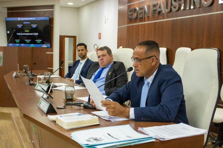 Câmara Municipal aprova Projeto de Lei, 67 indicações e 7 moções Câmara Municipal aprova Projeto de Lei, 67 indicações e 7 moções