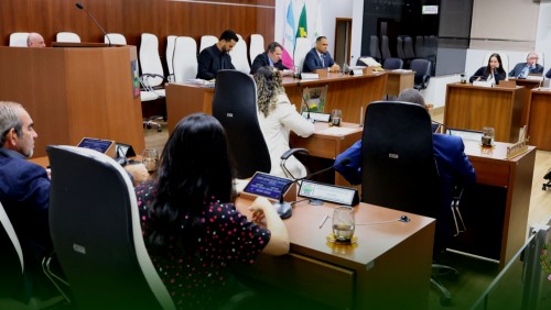 Câmara de Ibatiba debate adequações no PPA e regulamentação de ciclomotores Câmara de Ibatiba debate adequações no PPA e regulamentação de ciclomotores